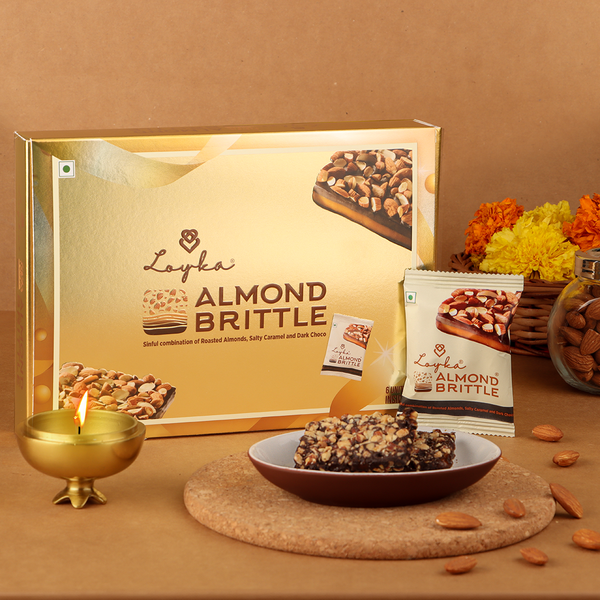 Almond Brittle Golden (6 pcs) Box